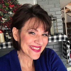 Meet your Posher, Cheryl